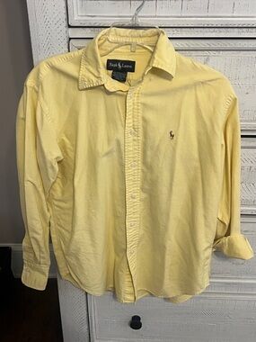 Vintage Ralph Lauren women’s  Pale Yellow Oxford Button-Down - 1990’s era